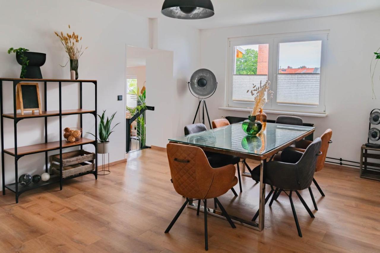 Haus Shiralee - Warnemuende *