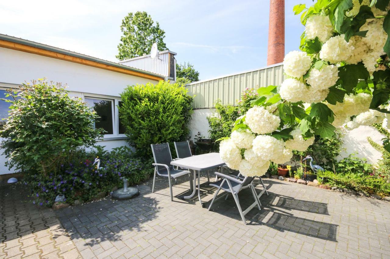 Haus Shiralee - Warnemuende Apartment Rostock